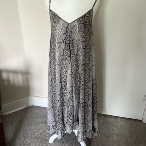 Really cute snake print sundress size Large.  VICI.